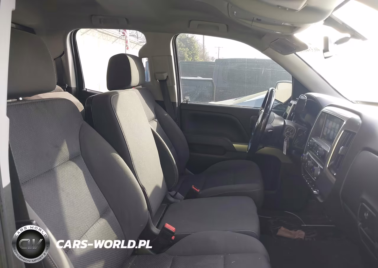 2018 Chevrolet Silverado 1500 2Lt VIN:1GCVKREC7JZ109821 - 5