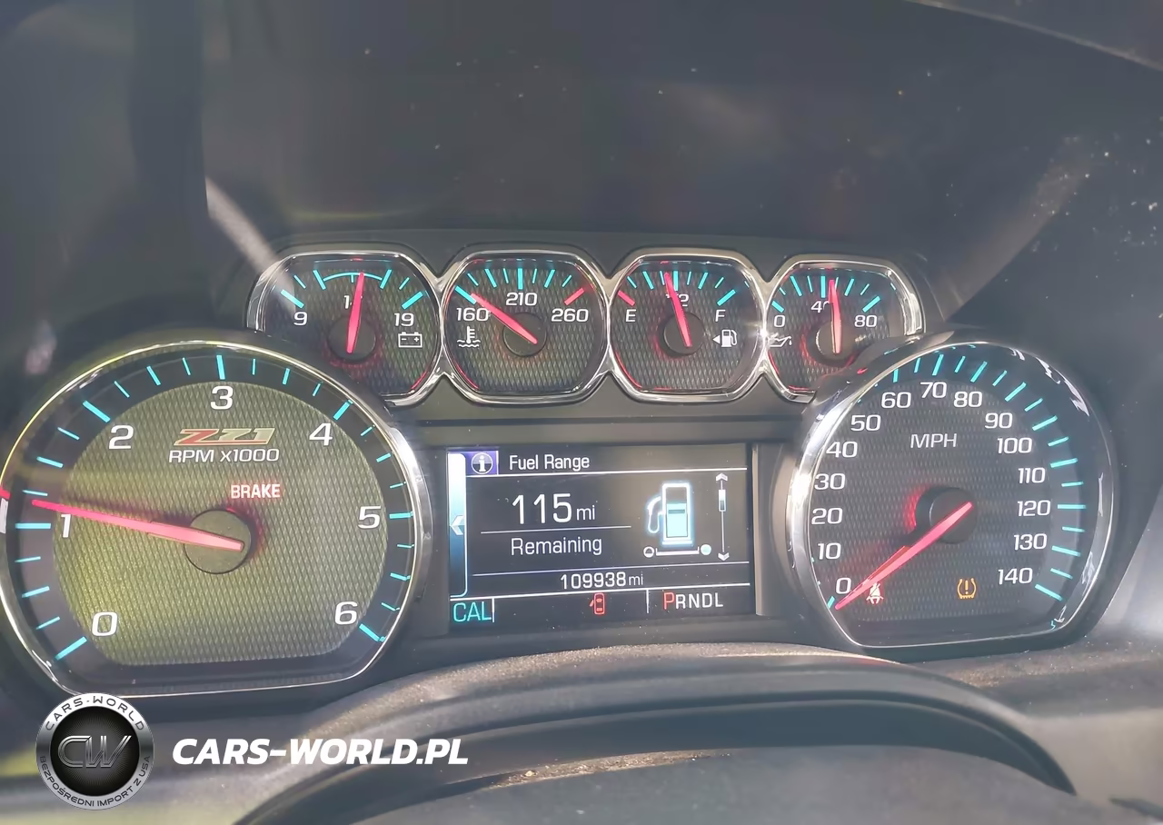 2018 Chevrolet Silverado 1500 2Lt VIN:1GCVKREC7JZ109821 - 7