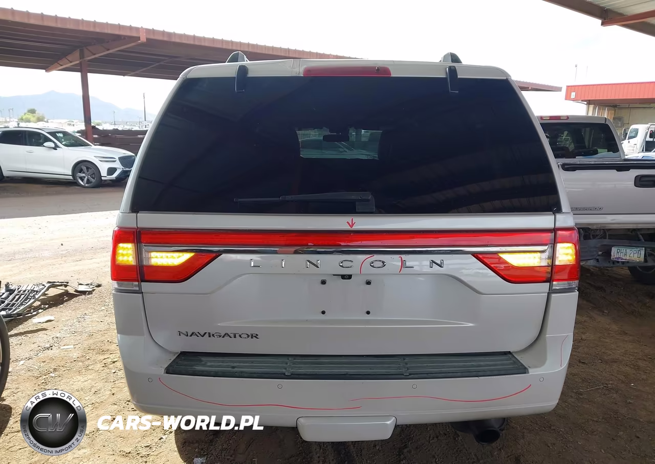 2017 Lincoln Navigator Select VIN:5LMJJ2JT9HEL12041 - 17