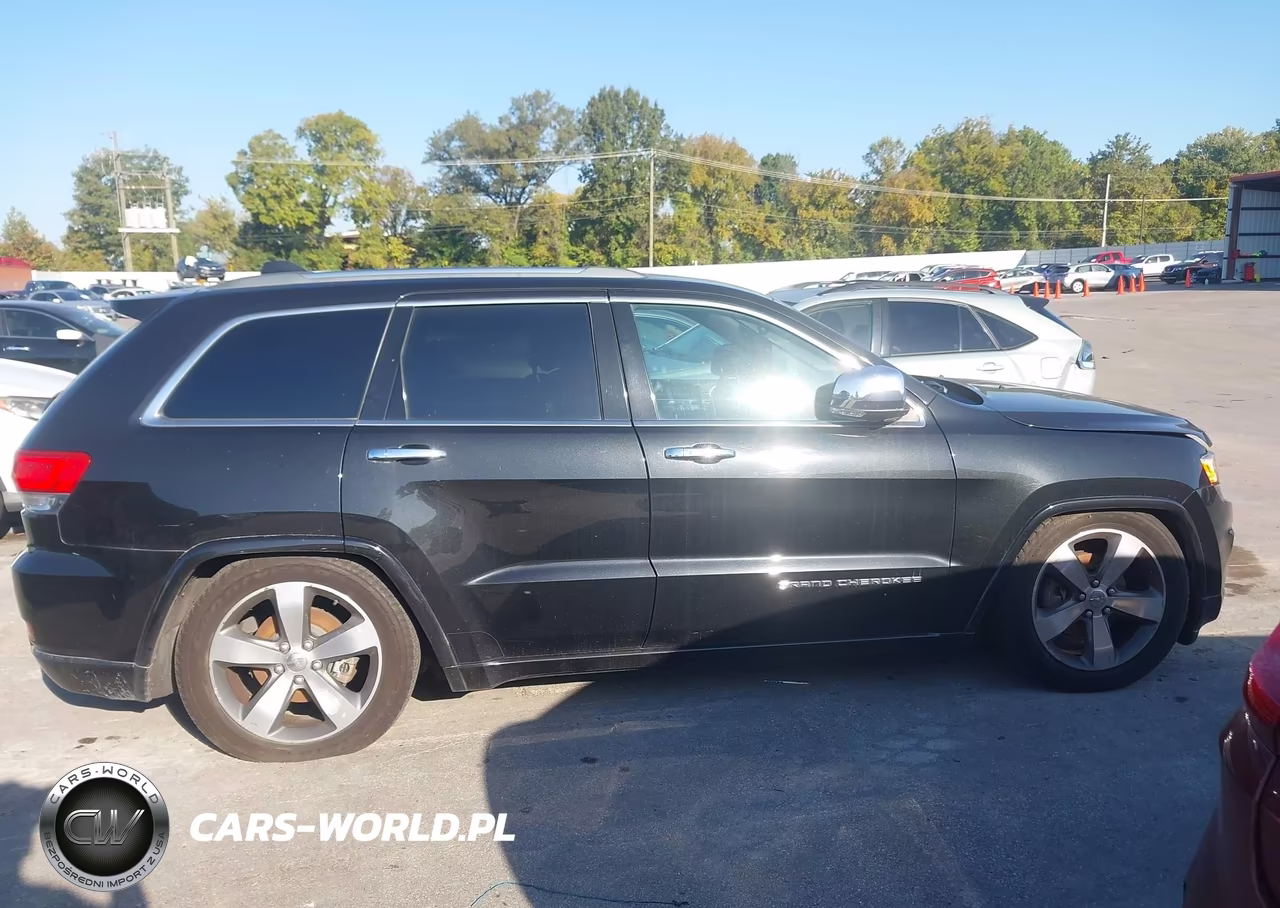 2015 Jeep Grand Cherokee Overland VIN:1C4RJFCG8FC159856 - 13