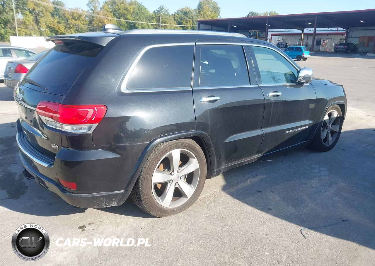 2015 Jeep Grand Cherokee Overland VIN:1C4RJFCG8FC159856 - 4