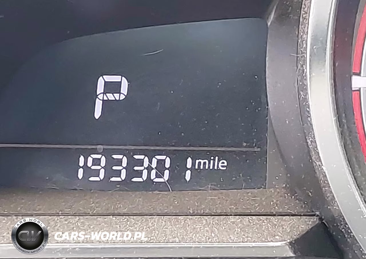 2015 Mazda Mazda3 S Touring VIN:JM1BM1V35F1219013 - 16