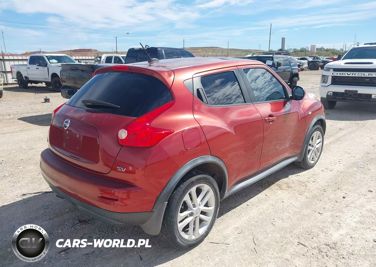 2011 Nissan Juke Sv VIN:JN8AF5MR5BT012904 - 4