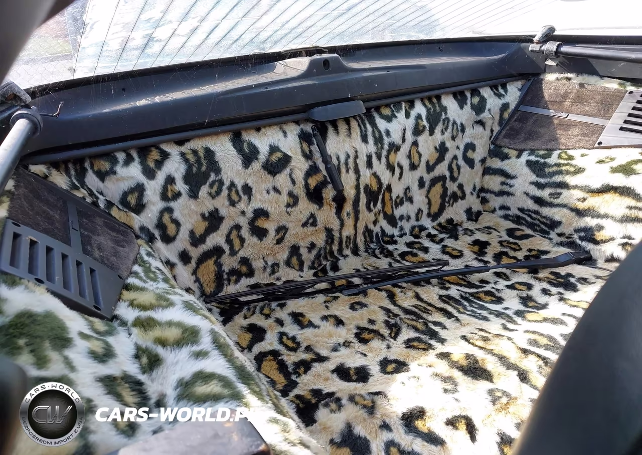 1996 Chevrolet Corvette VIN:1G1YY22P8T5114152 - 8