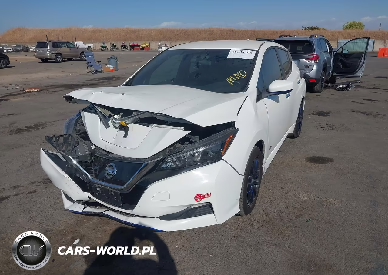 2018 Nissan Leaf S VIN:1N4AZ1CP4JC303183 - 2