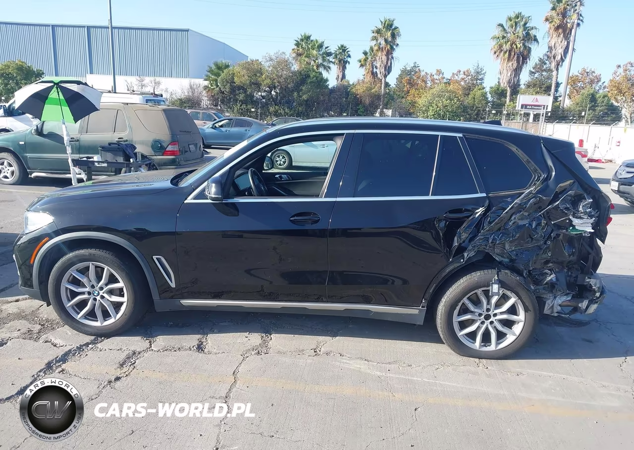 2019 BMW X5 xDrive40I VIN:5UXCR6C54KLL08575 - 14