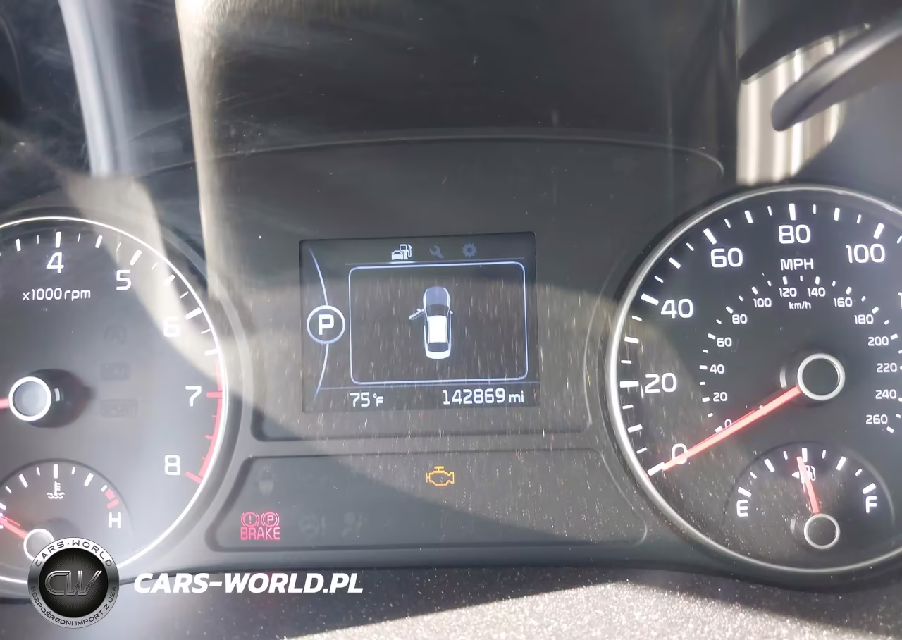 2017 Kia Optima Lx VIN:5XXGT4L3XHG174025 - 7