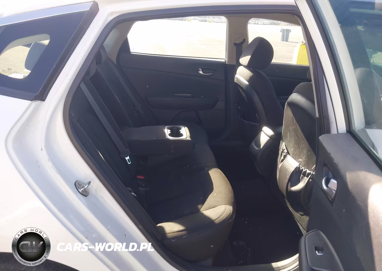 2017 Kia Optima Lx VIN:5XXGT4L3XHG174025 - 8