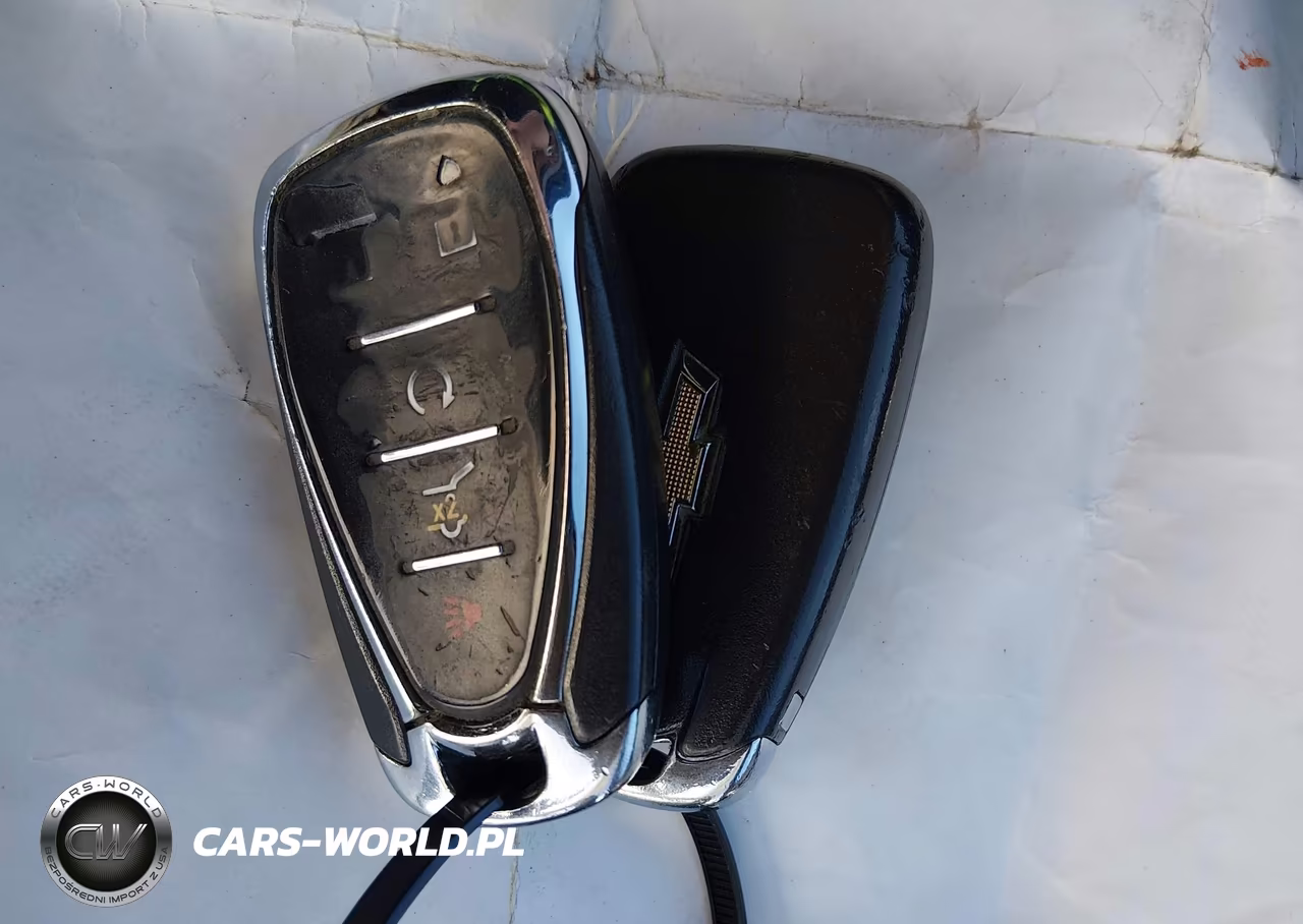 2018 Chevrolet Equinox Lt VIN:2GNAXSEV5J6134843 - 11