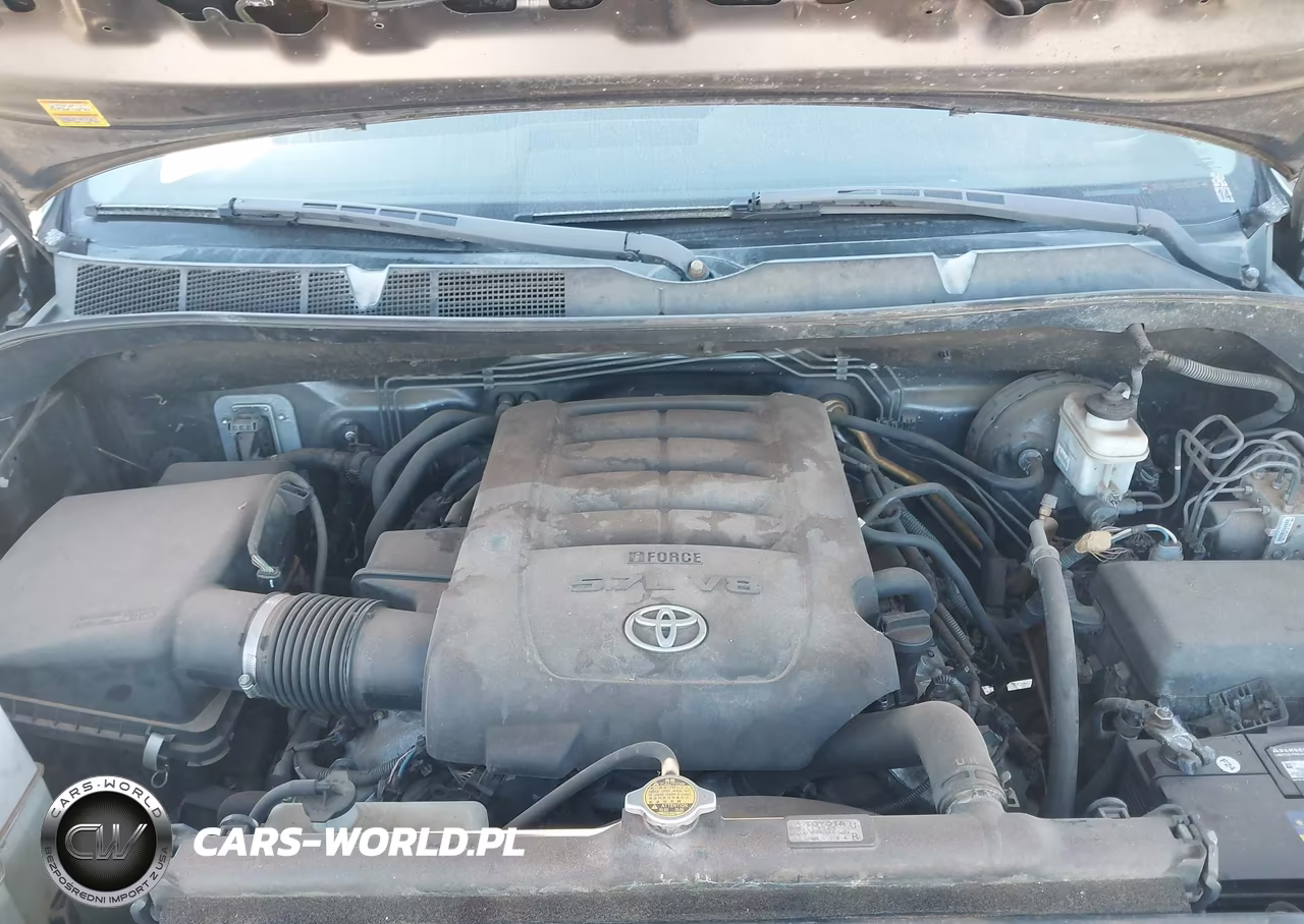 2012 Toyota Tundra VIN:5TFDW5F19CX214879 - 10