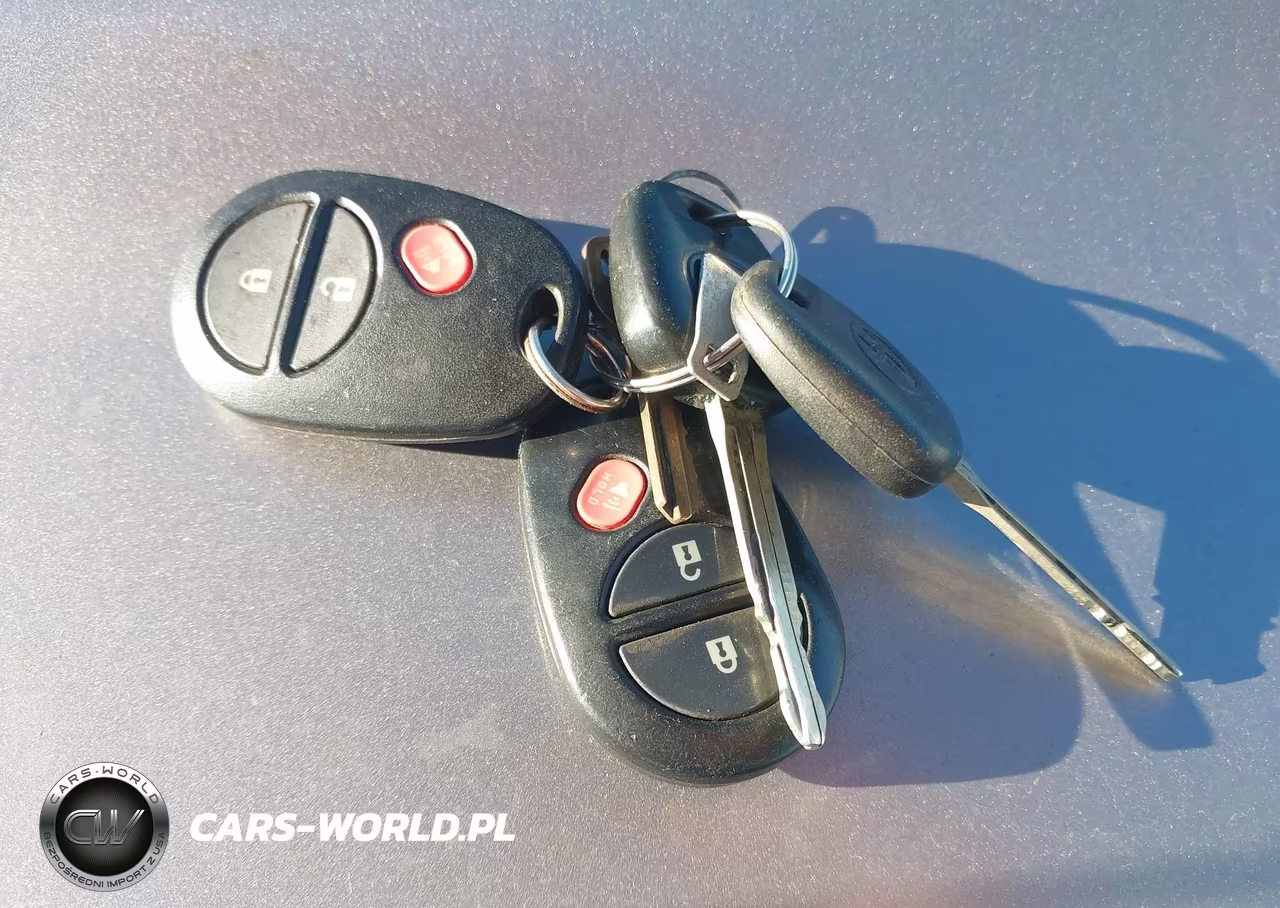 2012 Toyota Tundra VIN:5TFDW5F19CX214879 - 11