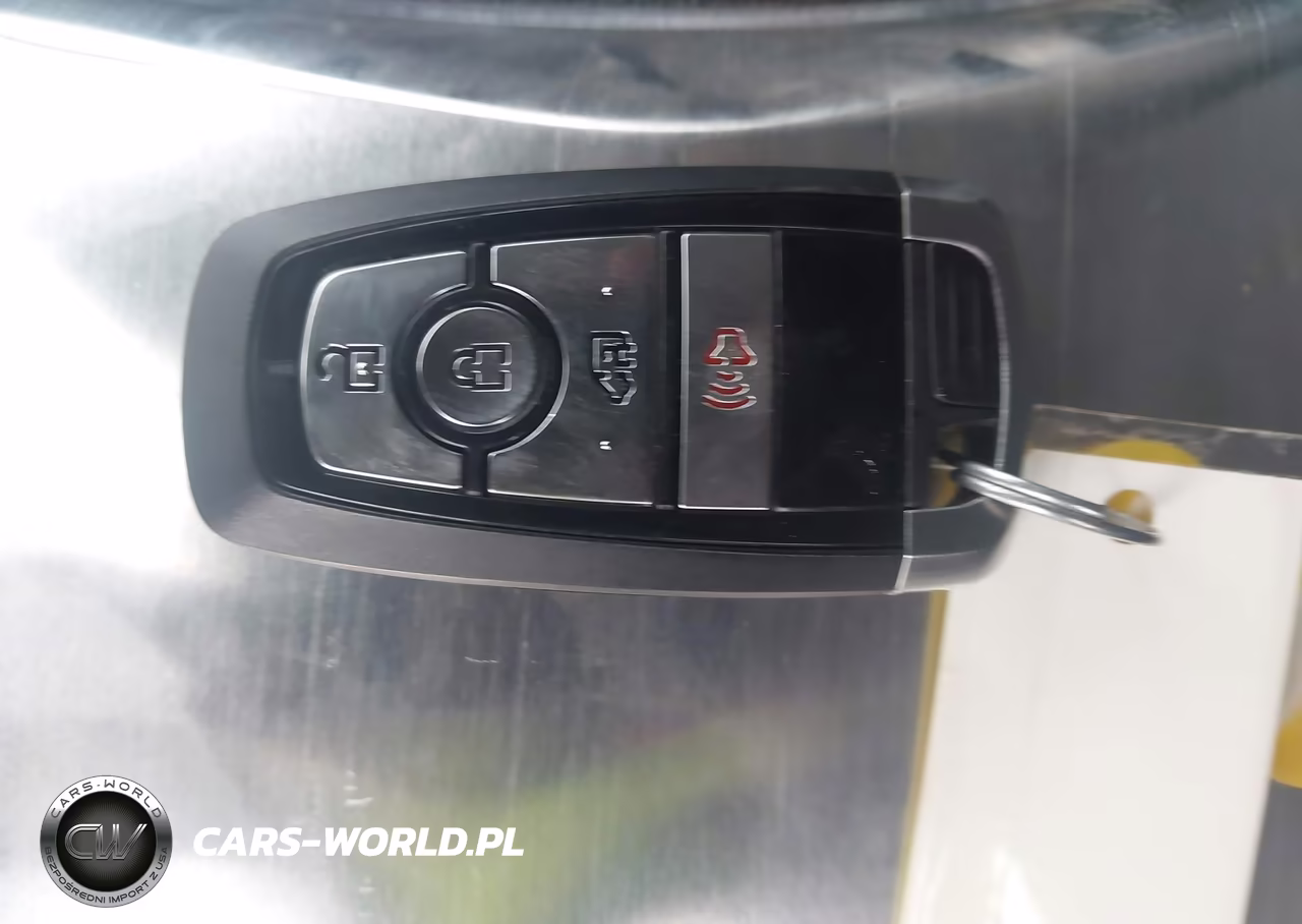 2026 Ford Transit-250 VIN:1FTBR2C80TKA62633 - 10