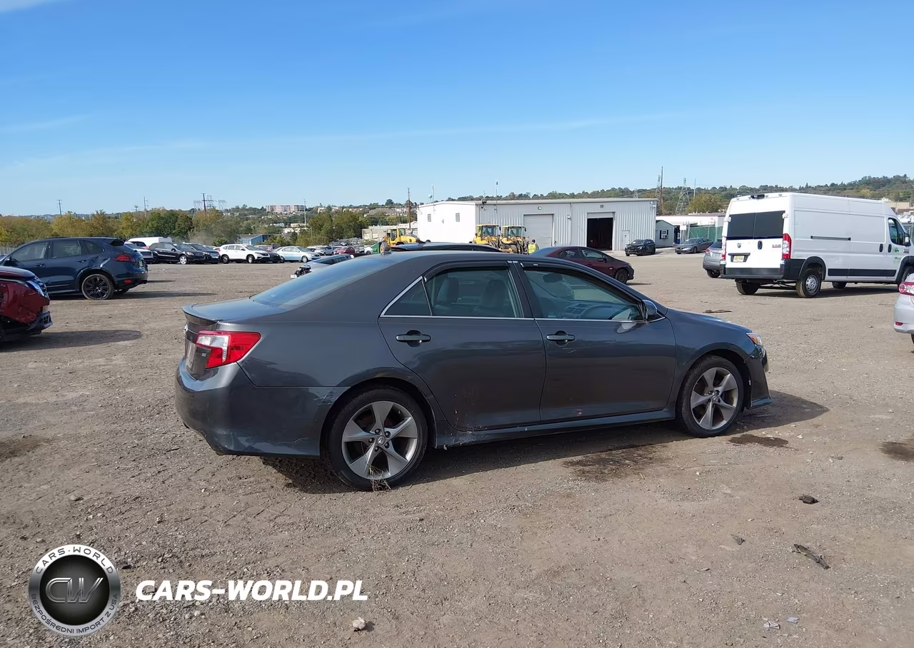 2012 Toyota Camry Se VIN:4T1BF1FK8CU160061 - 4