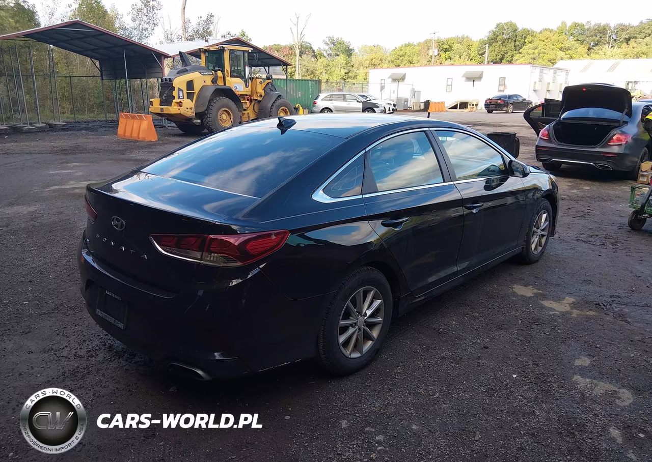 2018 Hyundai Sonata Se VIN:5NPE24AFXJH624032 - 4