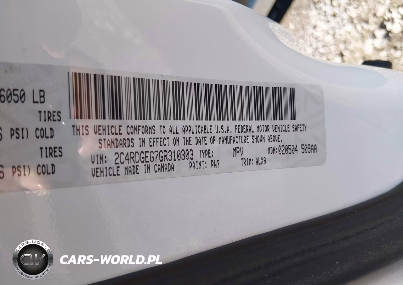 2016 Dodge Grand Caravan R-T VIN:2C4RDGEG7GR310303 - 9