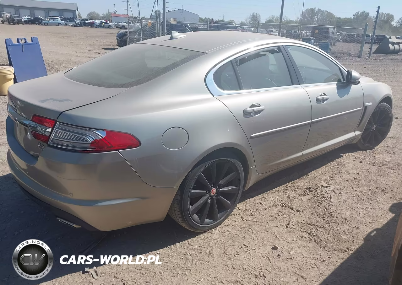 2014 Jaguar Xf V6 Sc VIN:SAJWJ0EFXE8U11131 - 4