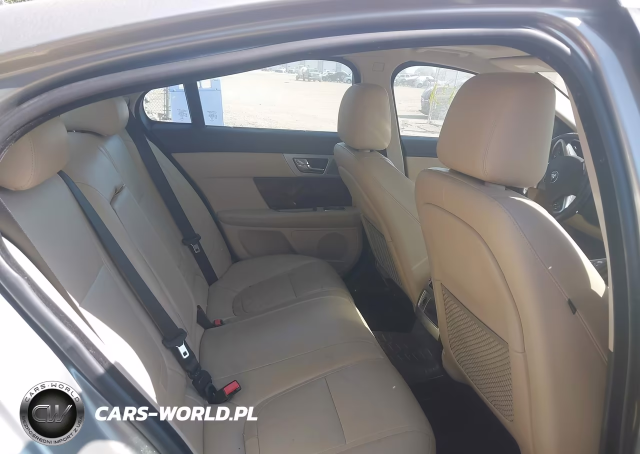 2014 Jaguar Xf V6 Sc VIN:SAJWJ0EFXE8U11131 - 8