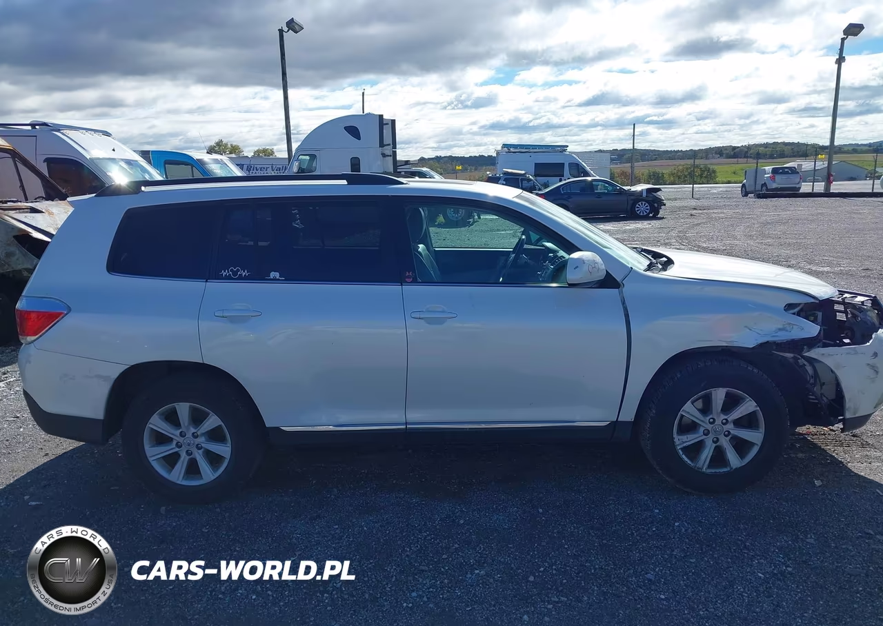 2013 Toyota Highlander Se V6 VIN:5TDBK3EH5DS203651 - 13