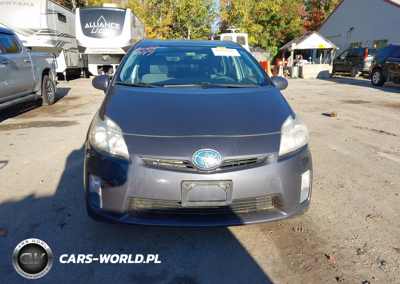 2011 Toyota Prius Two VIN:JTDKN3DU9B5332839 - 12