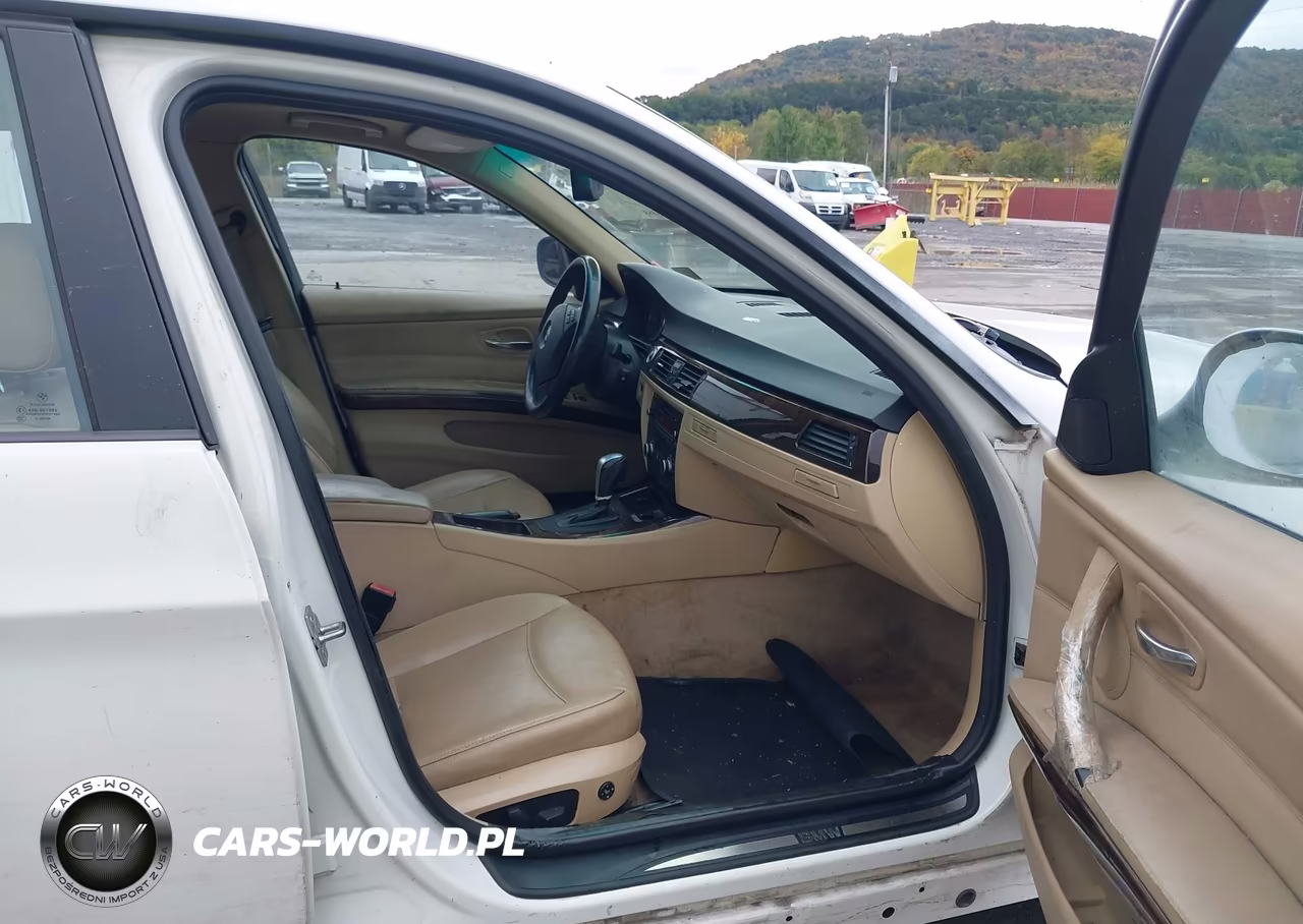 2011 BMW 328I xDrive VIN:WBAPK5C50BA661809 - 5