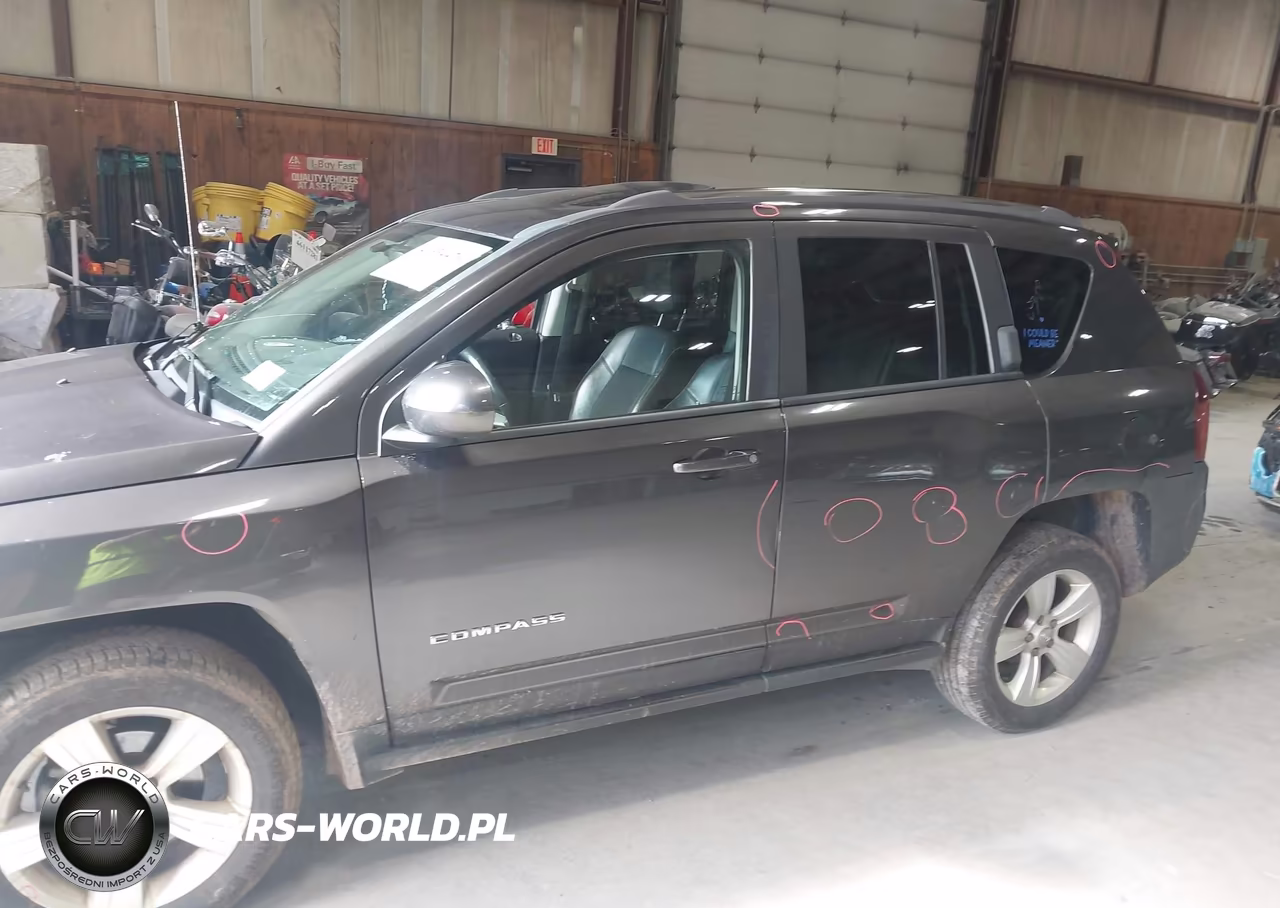 2014 Jeep Compass Latitude VIN:1C4NJDEB9ED761193 - 14