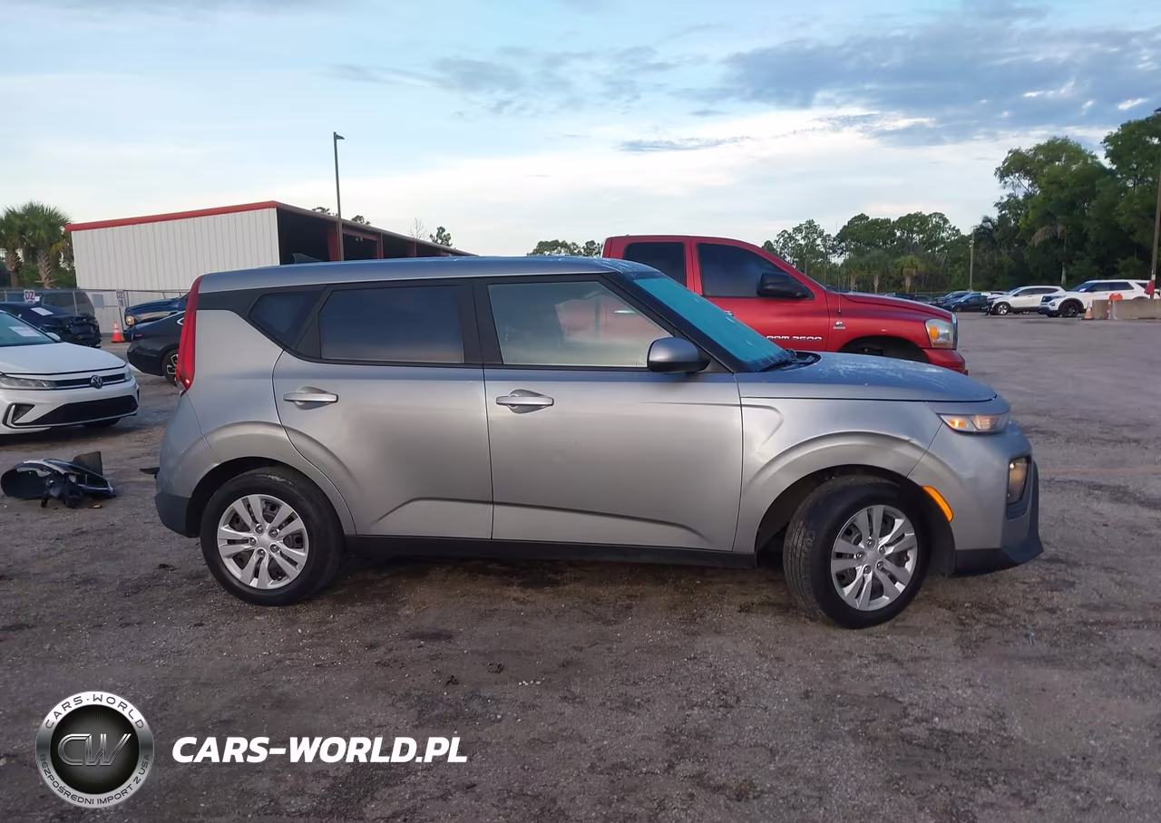 2022 Kia Soul Lx VIN:KNDJ23AU2N7828731 - 14