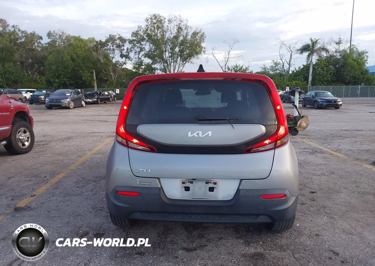 2022 Kia Soul Lx VIN:KNDJ23AU2N7828731 - 17