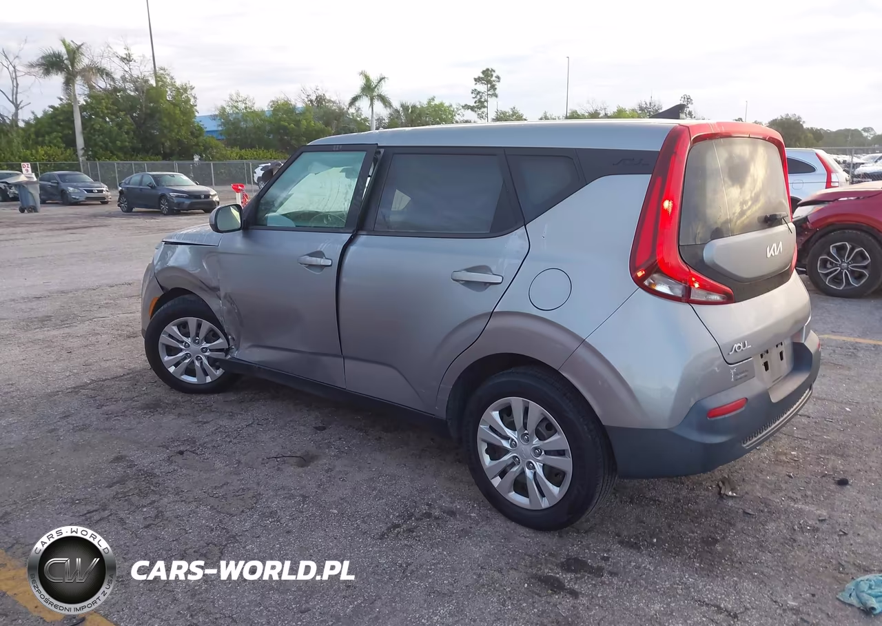 2022 Kia Soul Lx VIN:KNDJ23AU2N7828731 - 3
