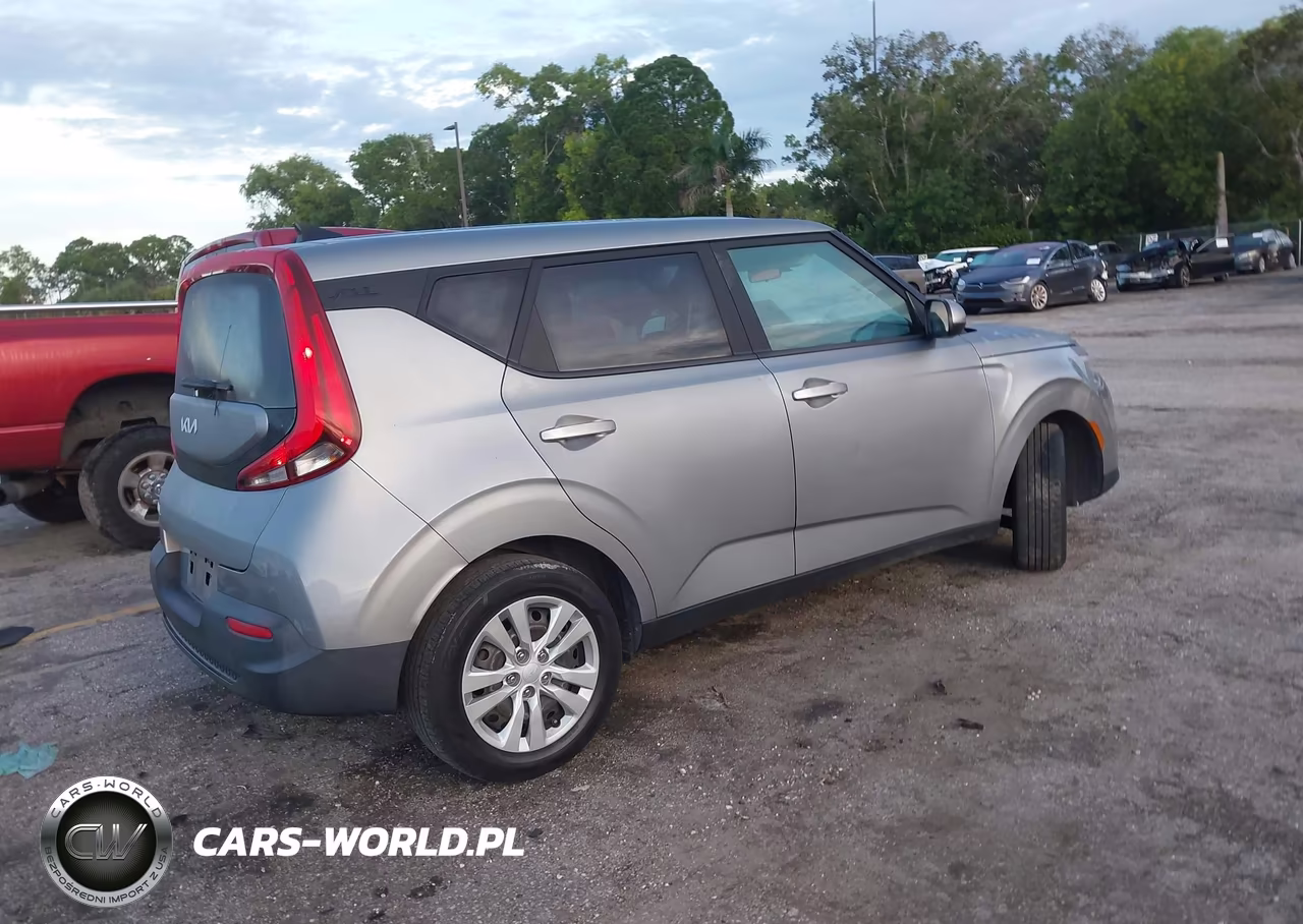 2022 Kia Soul Lx VIN:KNDJ23AU2N7828731 - 4