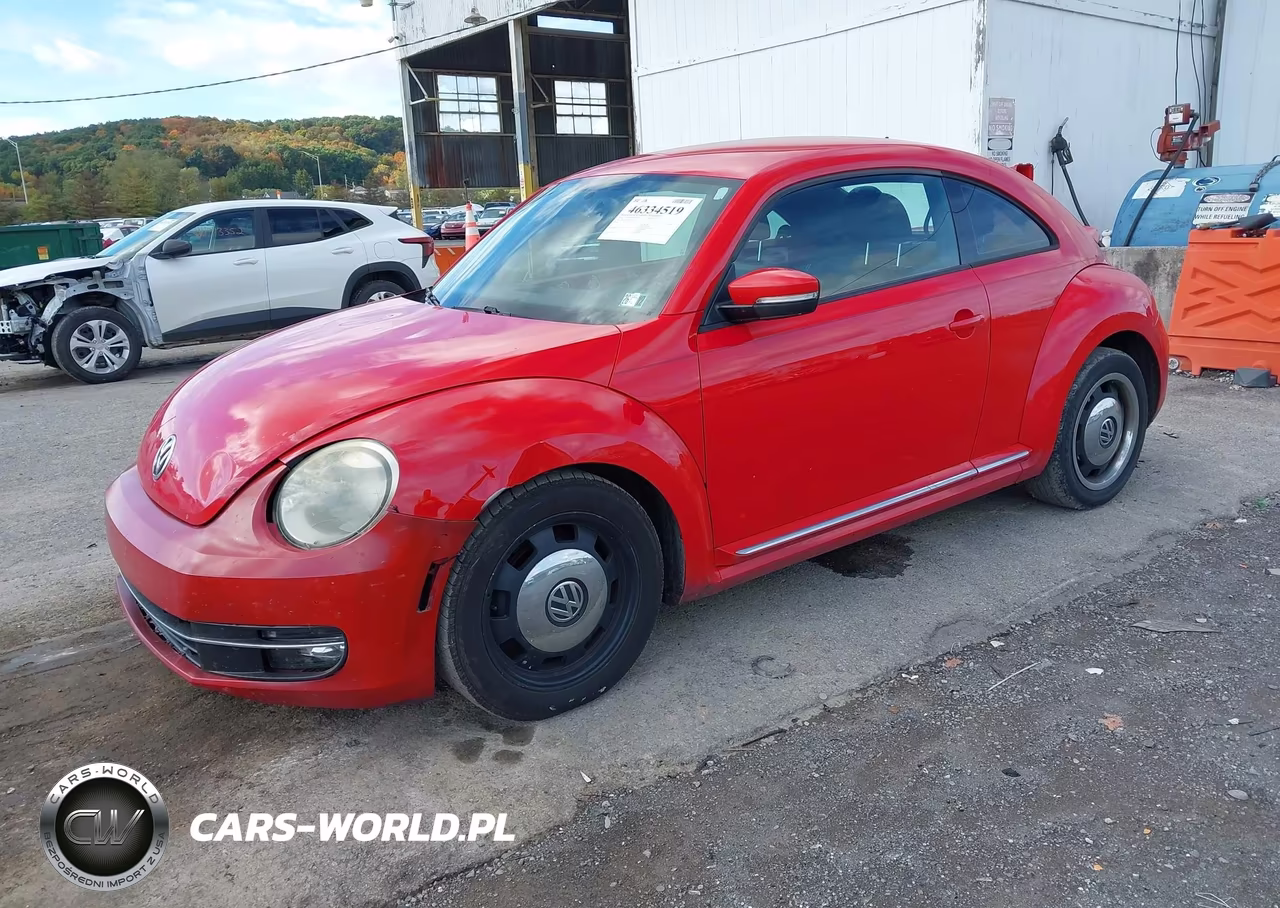 2013 Volkswagen Beetle 2.5L VIN:3VWJX7AT1DM611186 - 2