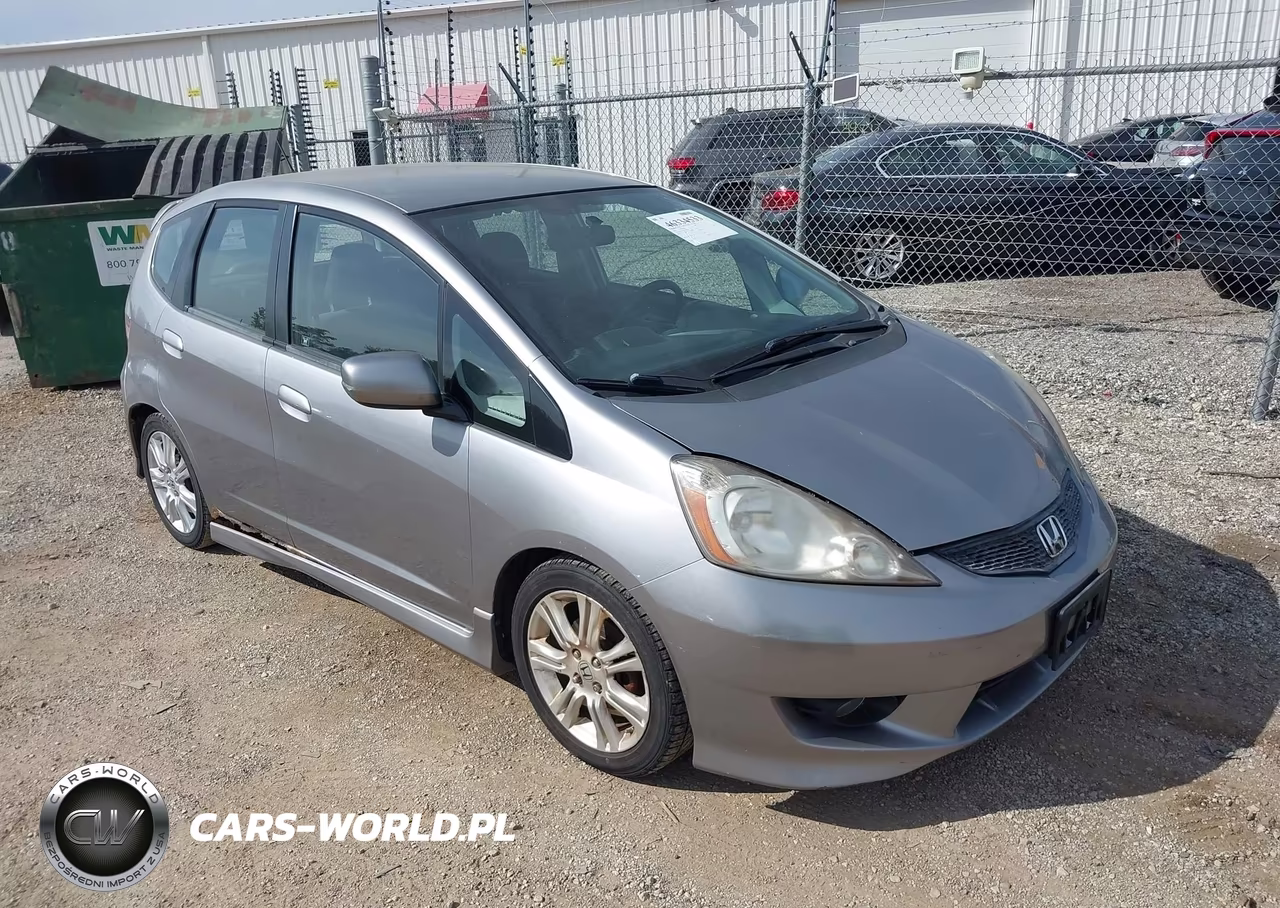 2010 Honda Fit Sport VIN:JHMGE8G49AC036288 - 1