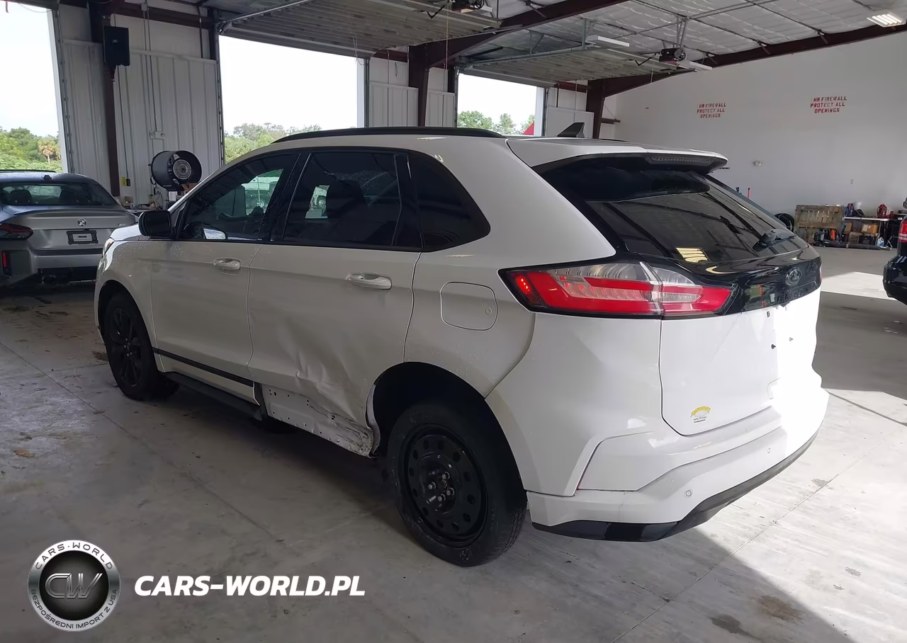 2022 Ford Edge Se VIN:2FMPK4G95NBA24767 - 3
