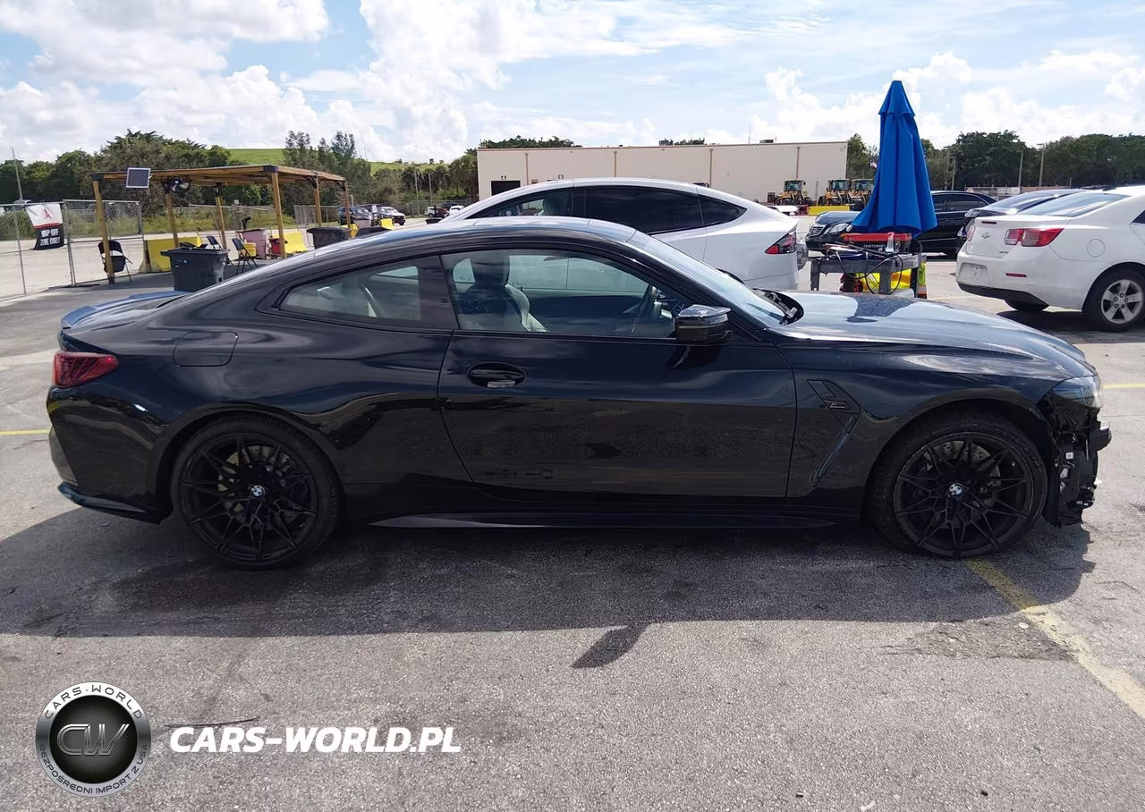 2027 BMW M4 Competition VIN:WBS33HK03VCY07062 - 14
