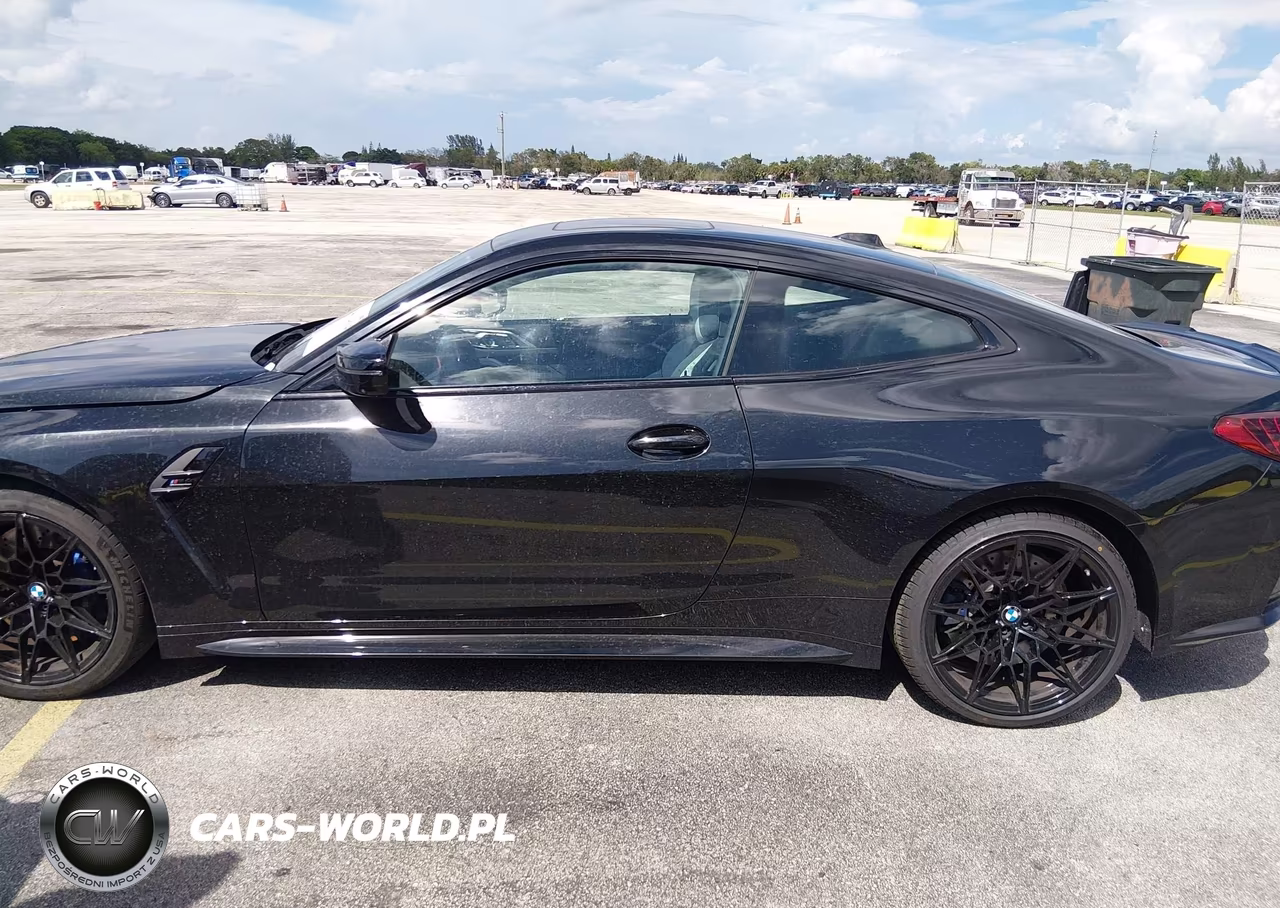 2027 BMW M4 Competition VIN:WBS33HK03VCY07062 - 15
