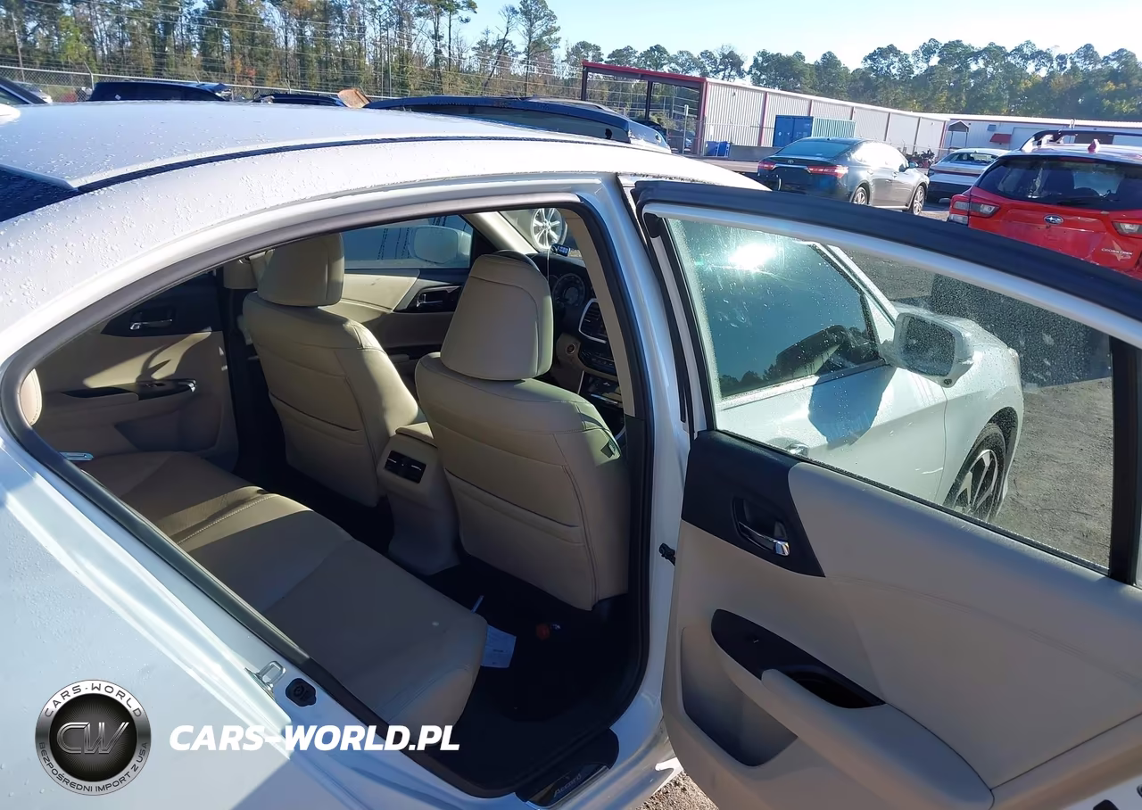 2017 Honda Accord Ex-L VIN:1HGCR2F89HA189587 - 8