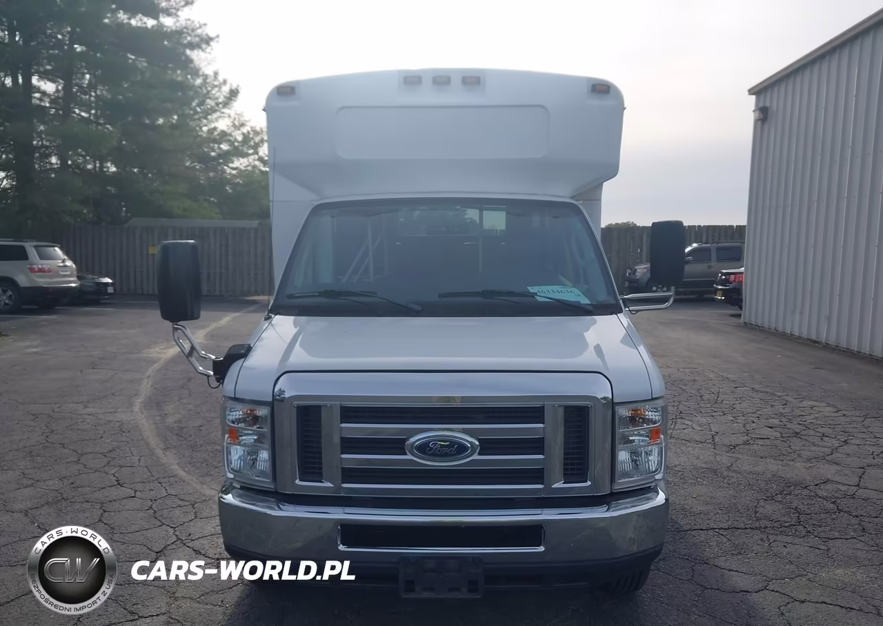 2017 Ford E-450 Cutaway VIN:1FDFE4FS2HDC67345 - 11