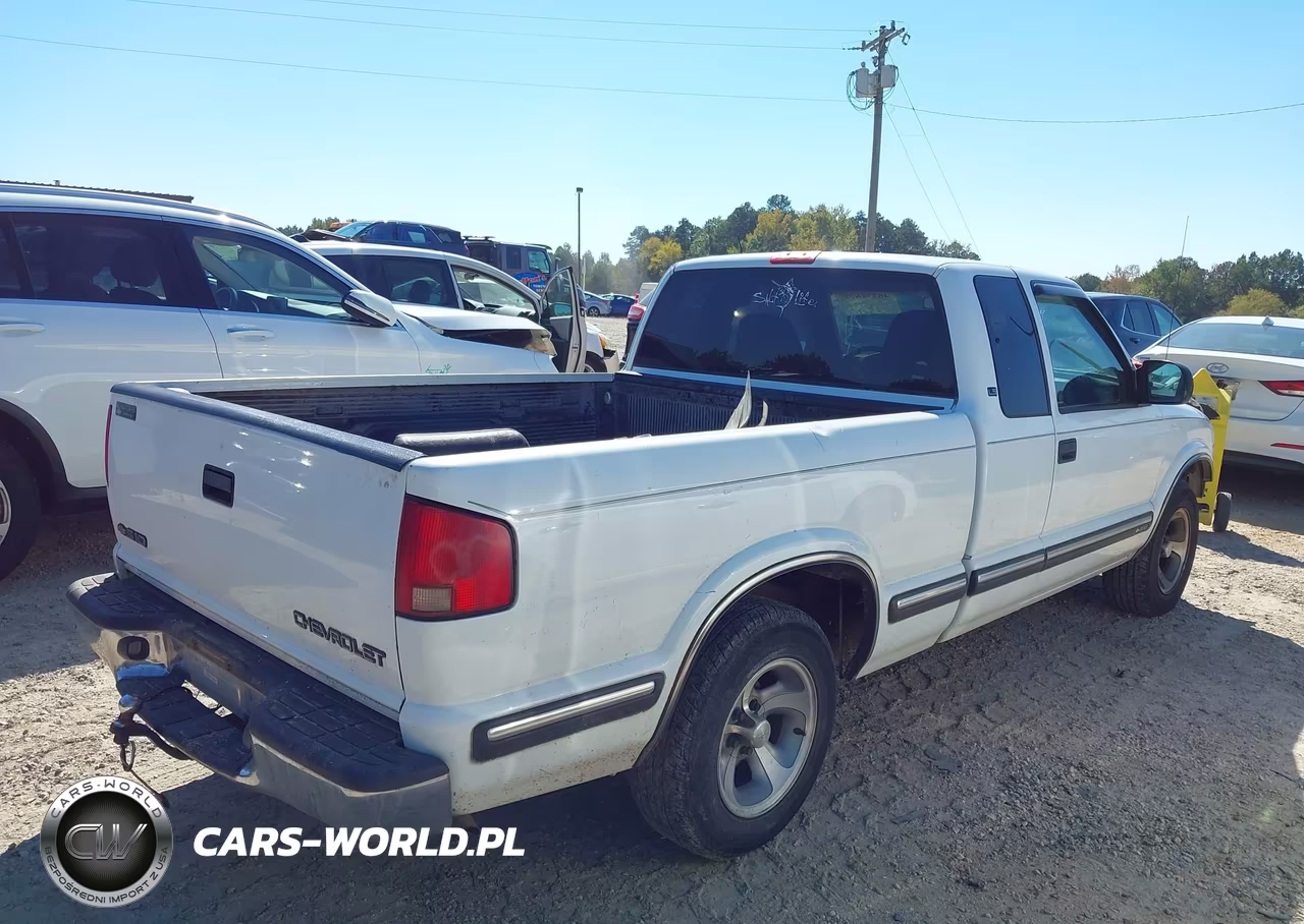 1999 Chevrolet S-10 Ls VIN:1GCCS19X4X8119243 - 4