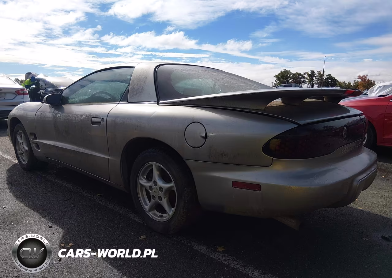1999 Pontiac Firebird VIN:2G2FS22K9X2203240 - 3