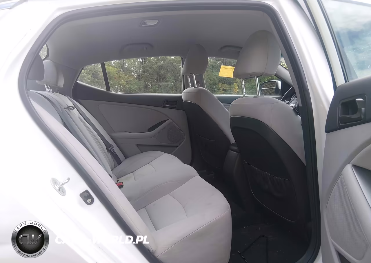 2015 Kia Optima Lx VIN:KNAGM4A77F5628734 - 8