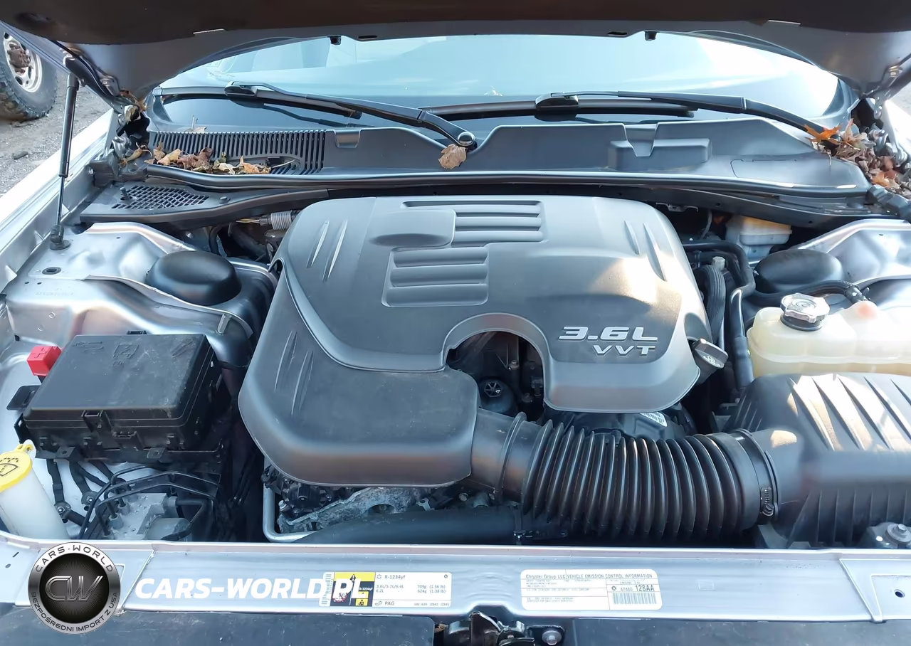 2015 Dodge Challenger Sxt Plus VIN:2C3CDZBG0FH705647 - 10