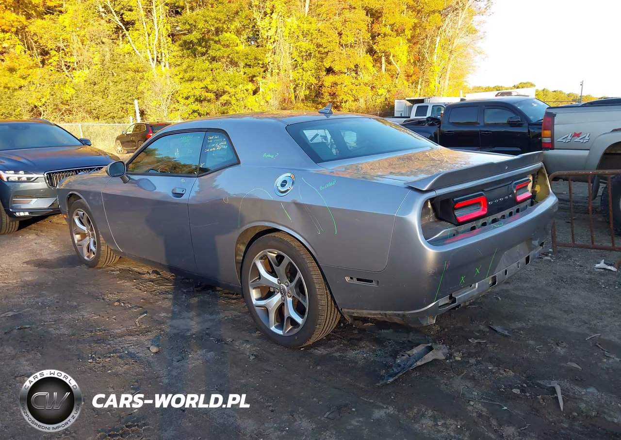 2015 Dodge Challenger Sxt Plus VIN:2C3CDZBG0FH705647 - 3