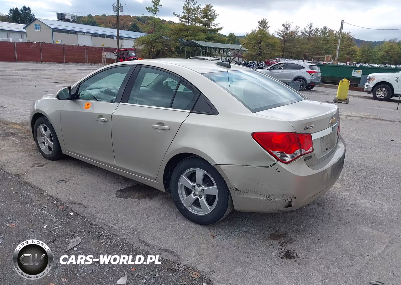 2015 Chevrolet Cruze 1Lt Auto VIN:1G1PC5SB4F7112424 - 3