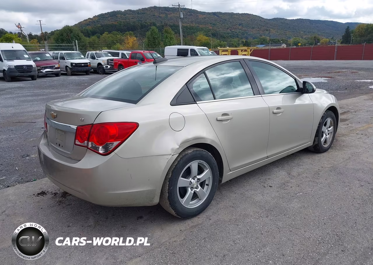 2015 Chevrolet Cruze 1Lt Auto VIN:1G1PC5SB4F7112424 - 4