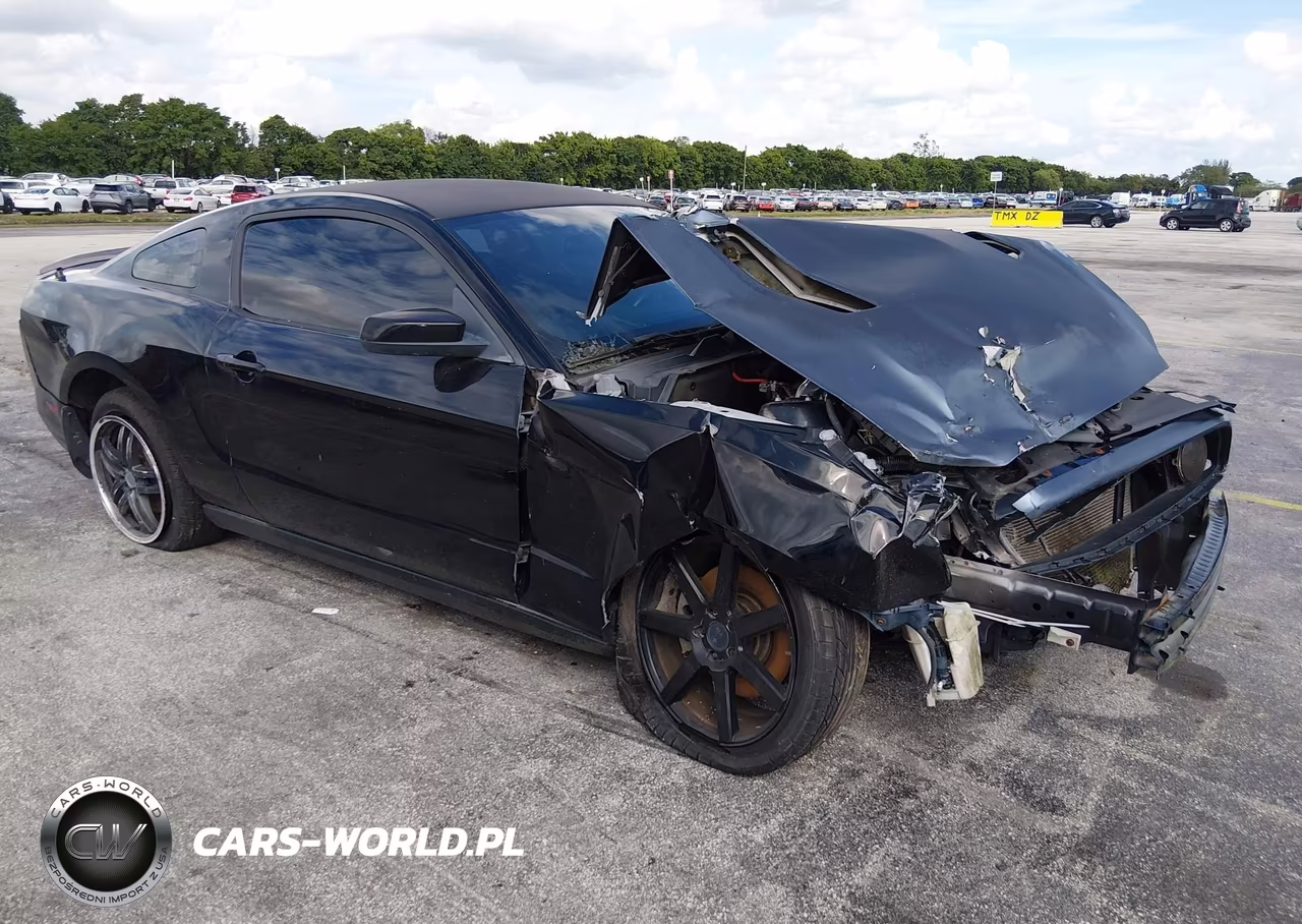 2013 Ford Mustang Gt – zdjęcie 1 z 18