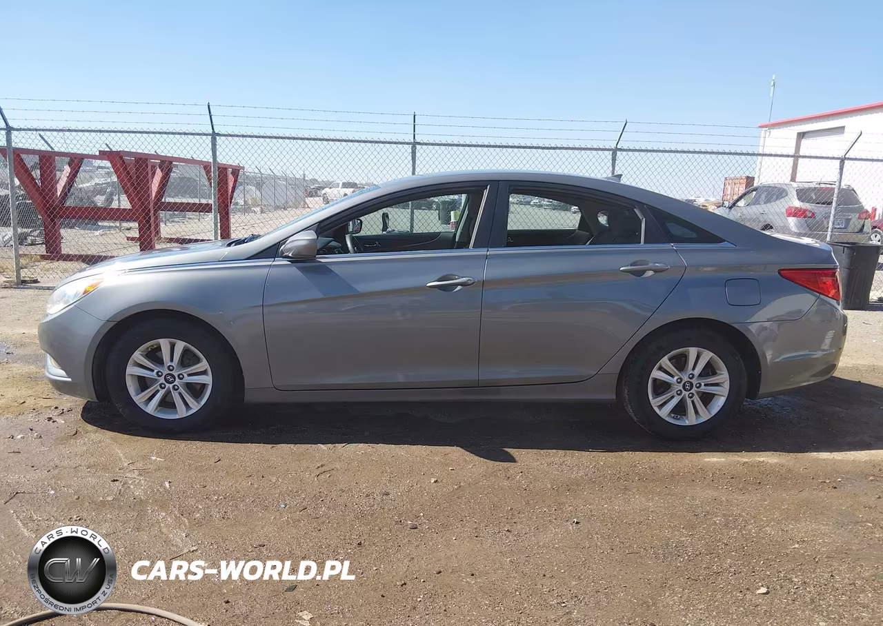 2013 Hyundai Sonata Gls VIN:5NPEB4AC4DH554425 - 14