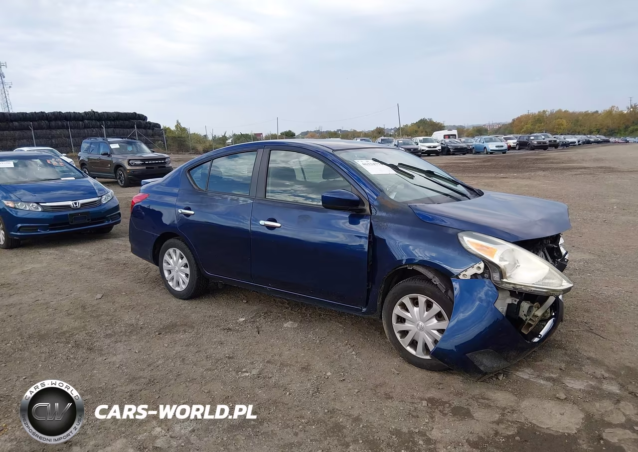 2018 Nissan Versa