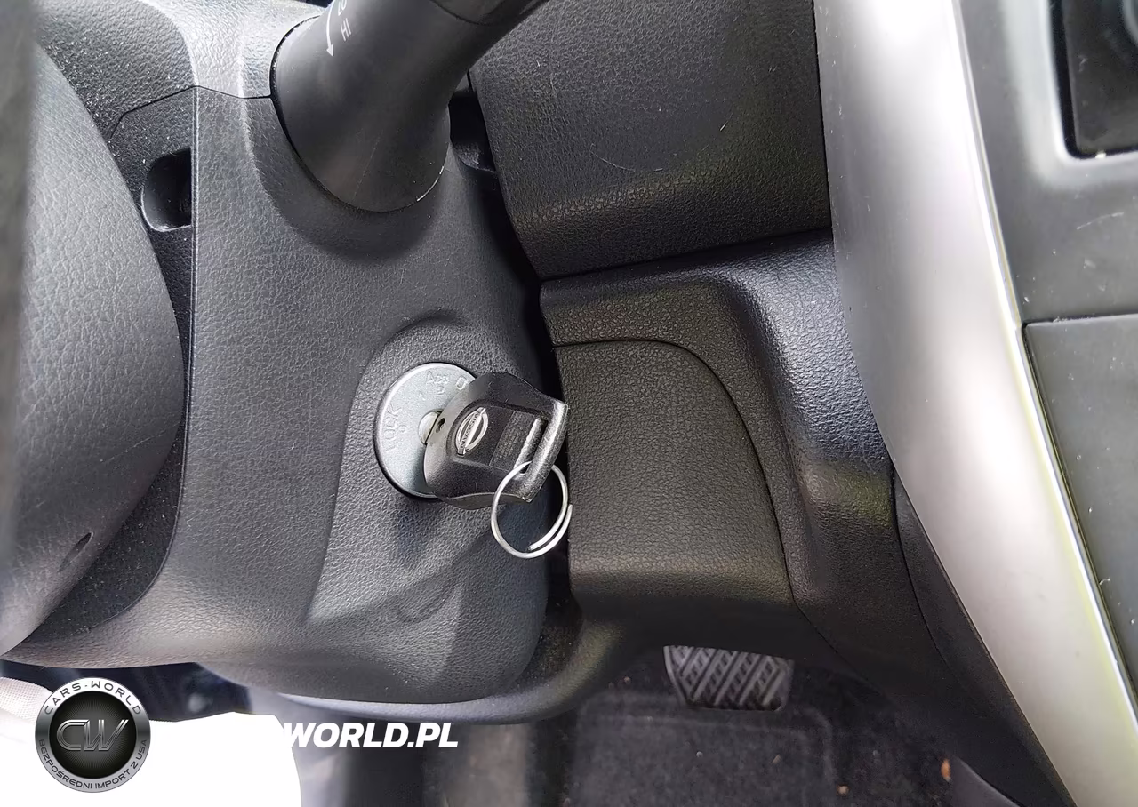2018 Nissan Versa VIN:3N1CN7AP1JL813096 - 11