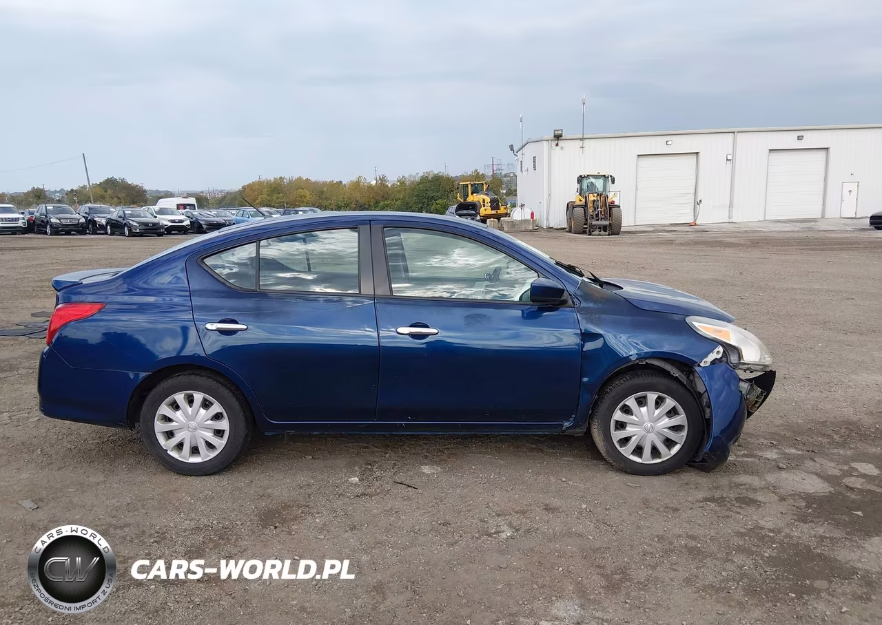 2018 Nissan Versa VIN:3N1CN7AP1JL813096 - 14