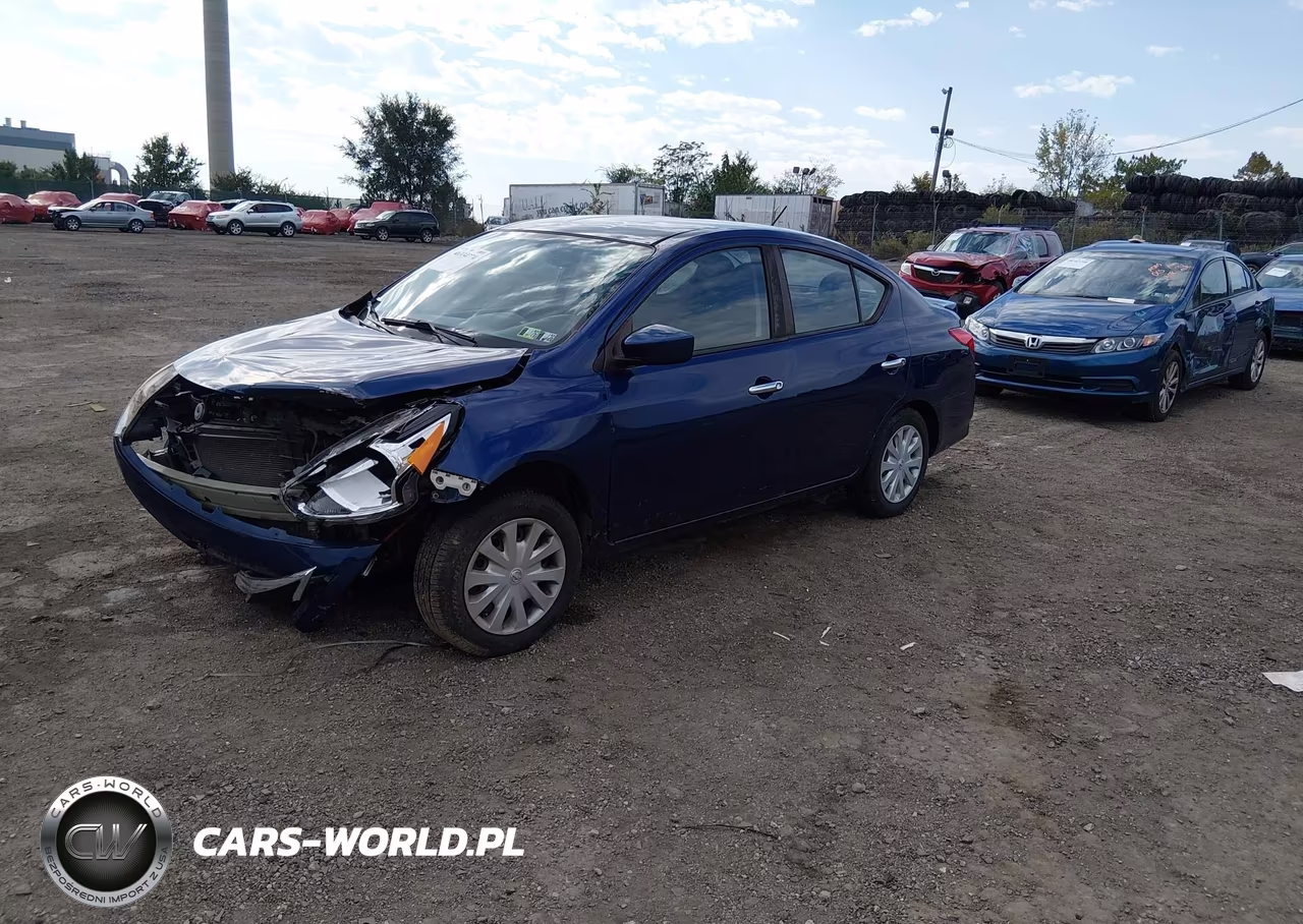 2018 Nissan Versa VIN:3N1CN7AP1JL813096 - 2