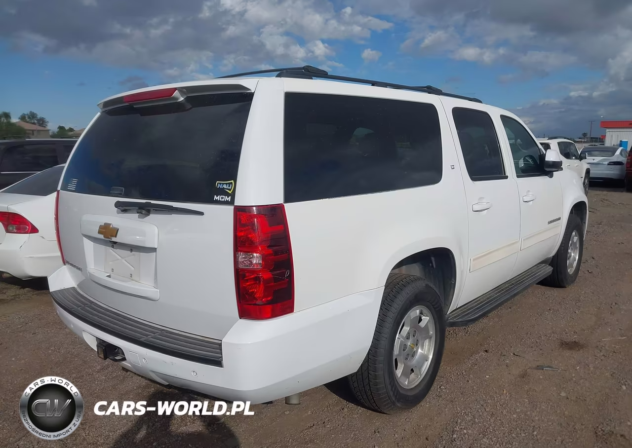 2014 Chevrolet Suburban 1500 Lt VIN:1GNSCJE09ER209696 - 4